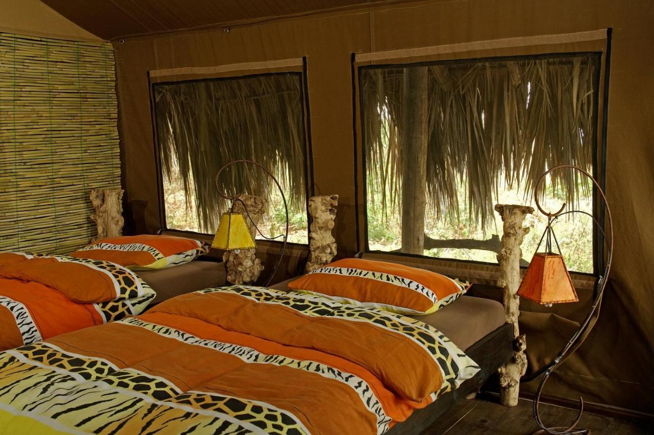 Crater Forest Tented Lodge คาราทู ภายนอก รูปภาพ