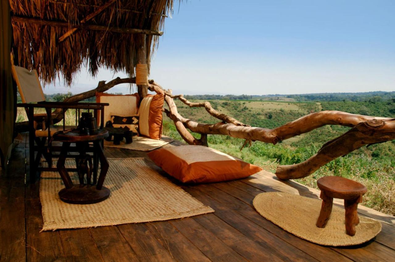 Crater Forest Tented Lodge คาราทู ภายนอก รูปภาพ
